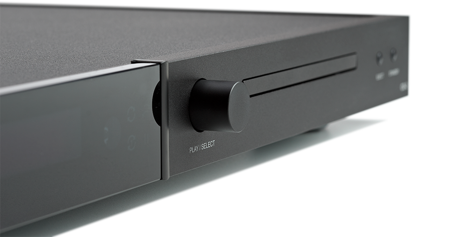 Lyngdorf CD2-Front_angle
